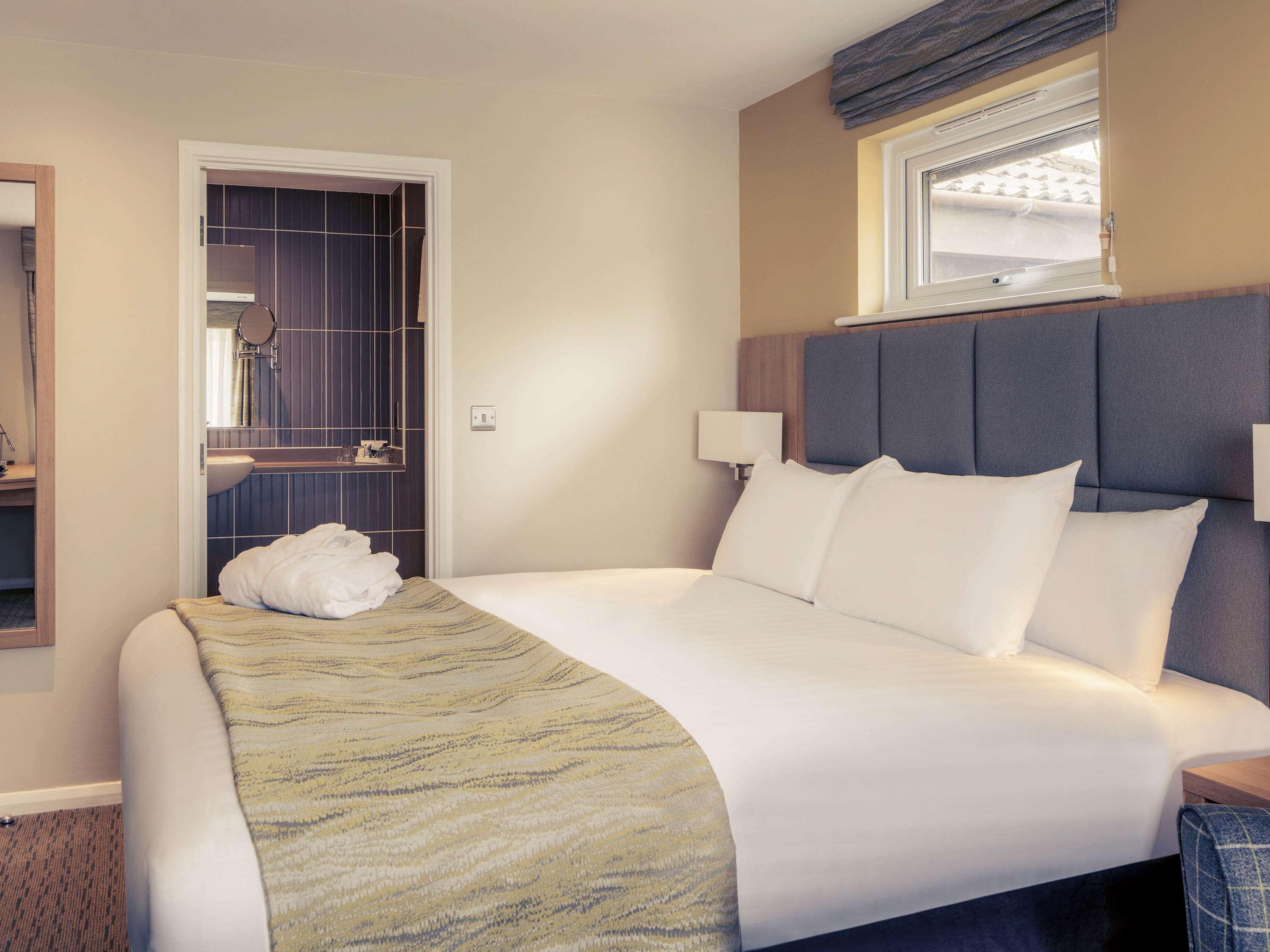 Mercure Hatfield Oak Hotel Esterno foto