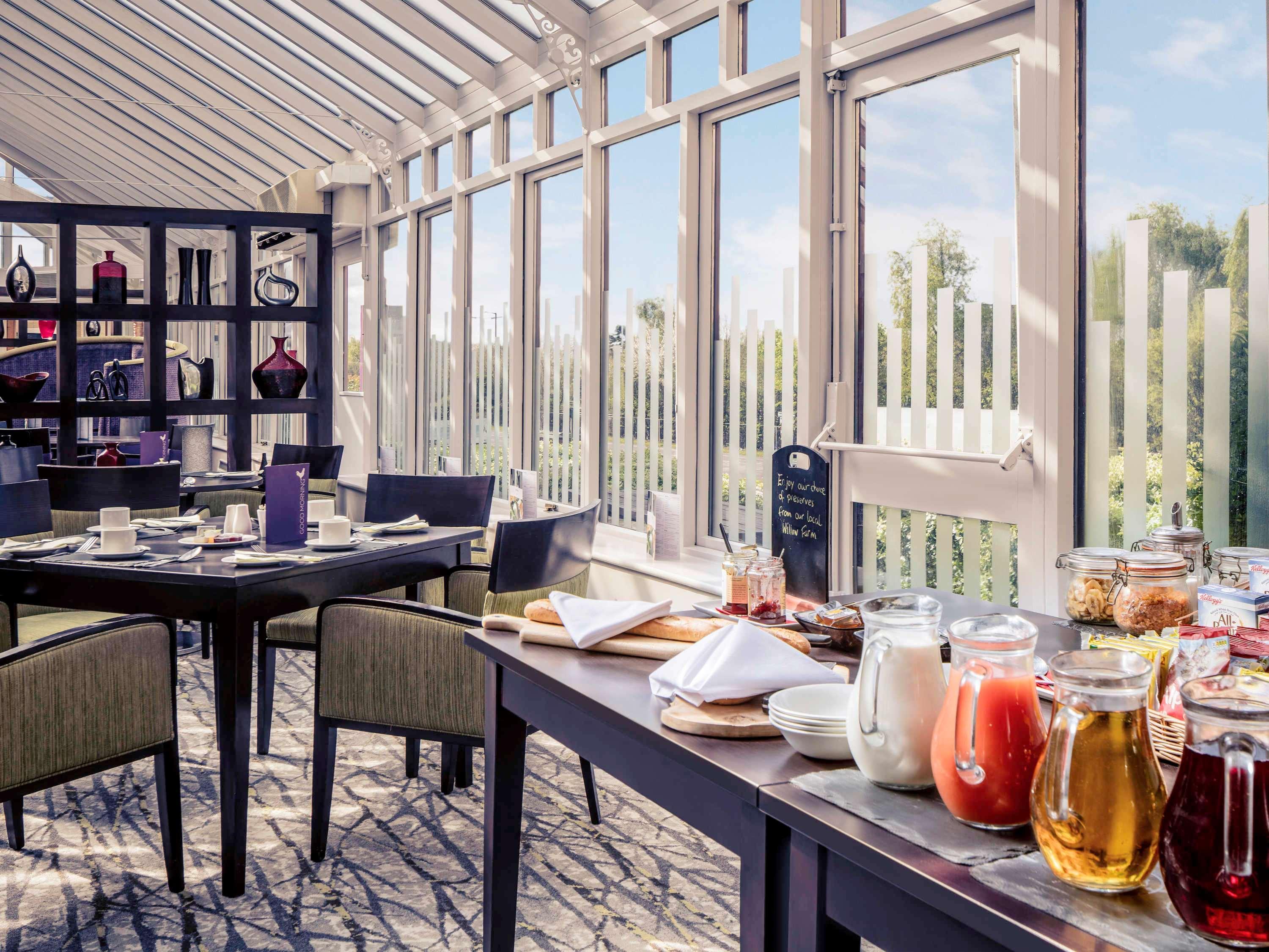 Mercure Hatfield Oak Hotel Esterno foto
