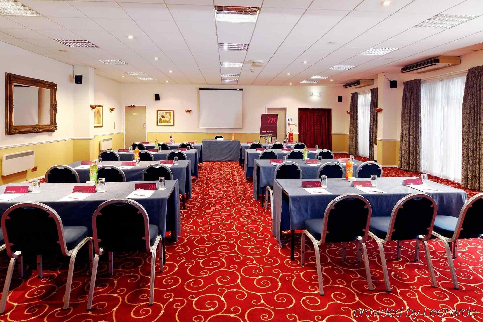 Mercure Hatfield Oak Hotel Servizi foto