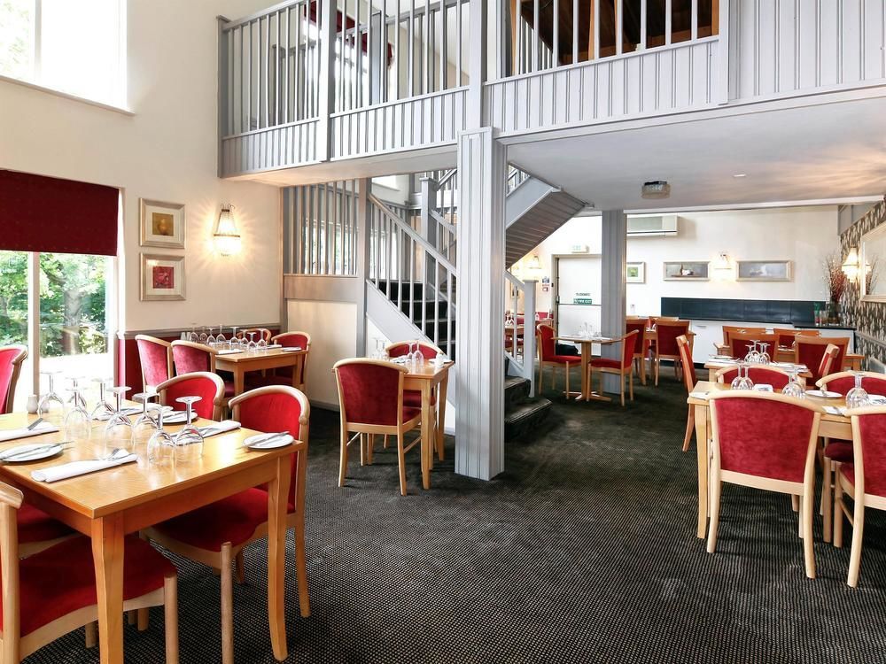 Mercure Hatfield Oak Hotel Esterno foto