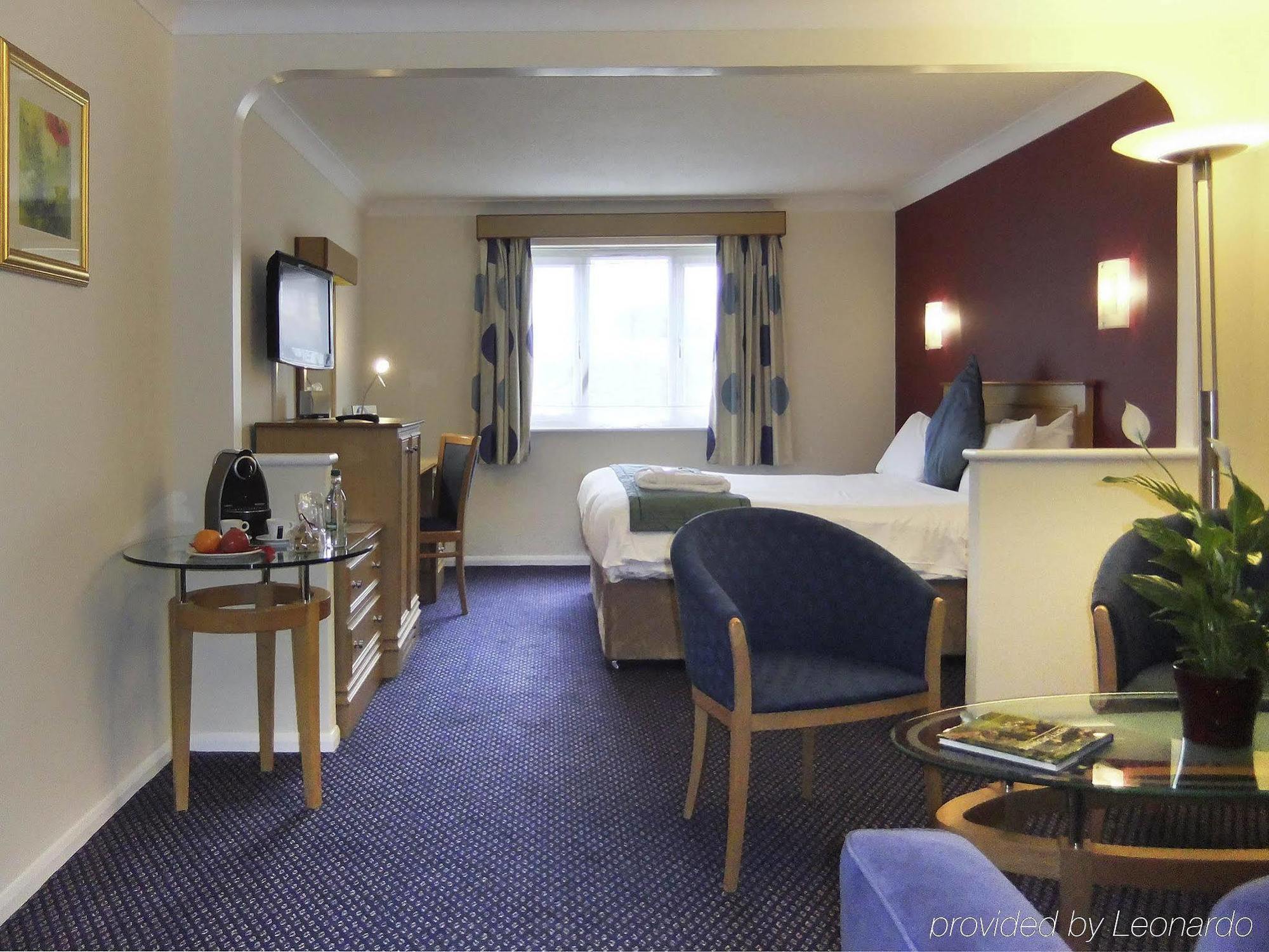 Mercure Hatfield Oak Hotel Esterno foto