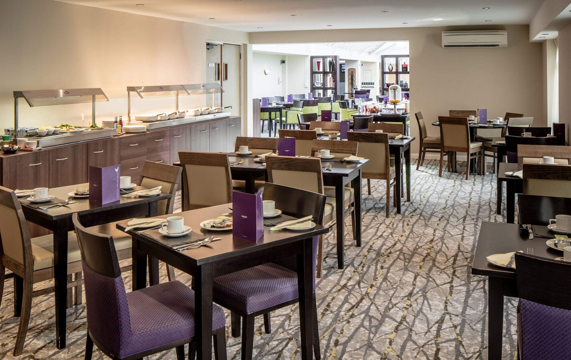 Mercure Hatfield Oak Hotel Esterno foto